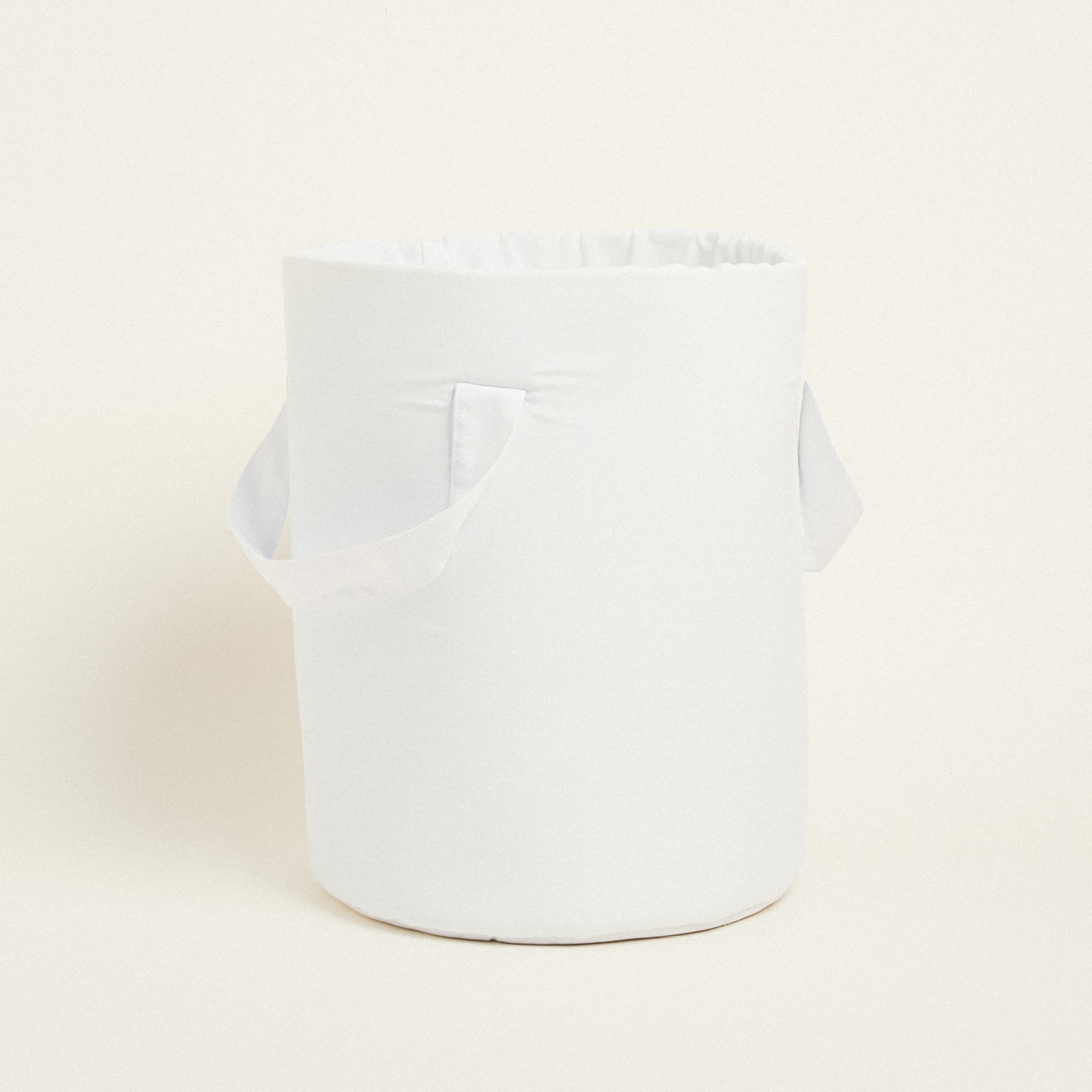 Φωτογραφία προϊόντος: Beauty Home ΣΑΚΟΣ ΚΥΛΙΝΔΡΟΣ 43 x 30 cm ΜΟΝΟΧΡΩΜΟ PREMIUM ΛΕΥΚΟ