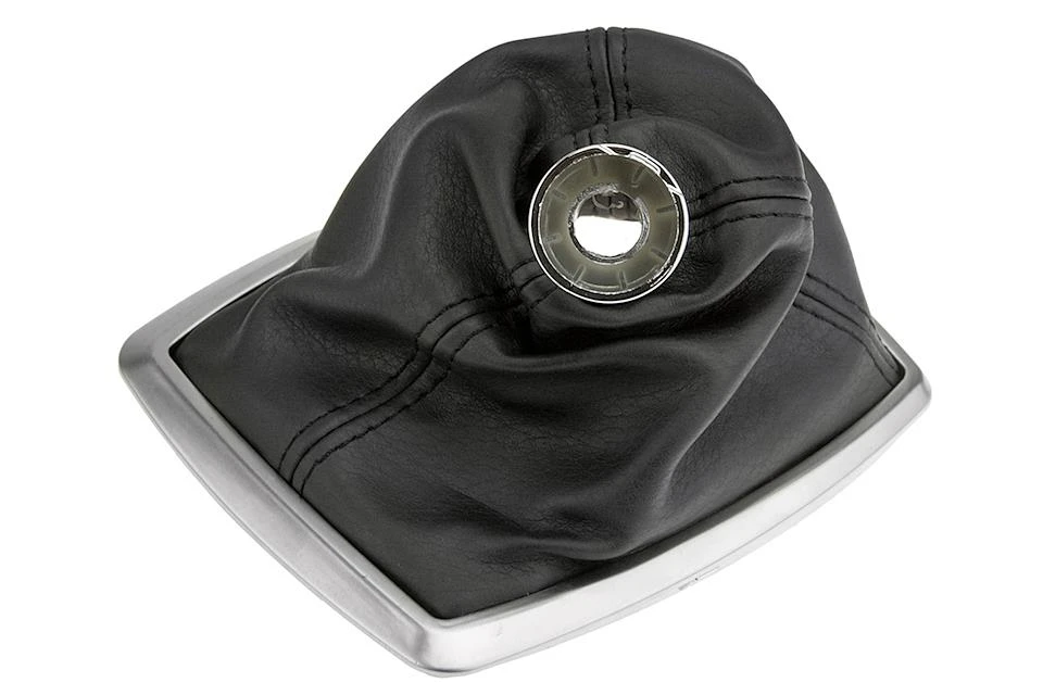 Φωτογραφία προϊόντος: Ford Kuga 2008-2012 / C-Max 2007-2010 φούσκα λεβιέ ταχυτήτων μαύρη (OE 1639784) NTY