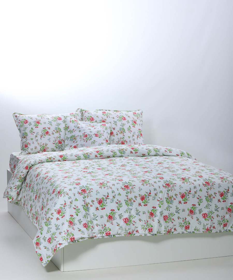 Φωτογραφία προϊόντος: SilkFashion παπλωματοθήκη 160cm x 240cm κατωσέντονο με λάστιχο 110cm x 210cm+19cm 1x50cm x 70cm 40cm x 40cm joy-21