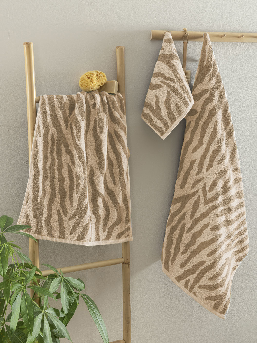 Φωτογραφία προϊόντος: Palamaiki Πετσέτα Προσώπου Towels Collection 50x90 ZEB FOG
