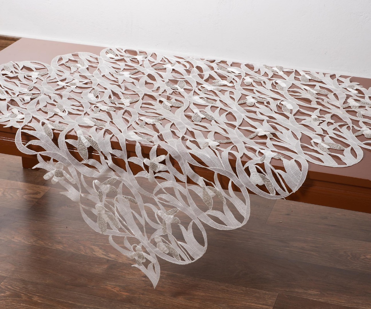 Φωτογραφία προϊόντος: Τραπεζοκαρέ (130cm x 130cm) 7824 Ivory