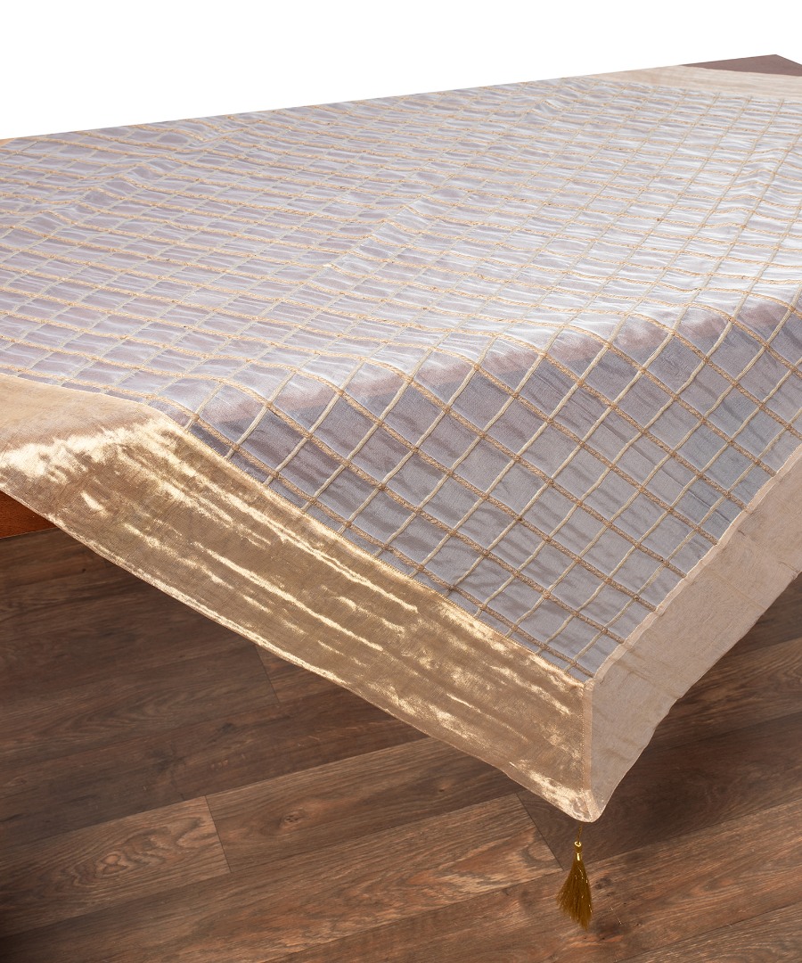 Φωτογραφία προϊόντος: Τραπεζοκαρέ (135cm x 135cm) AK-12 SilkFashion
