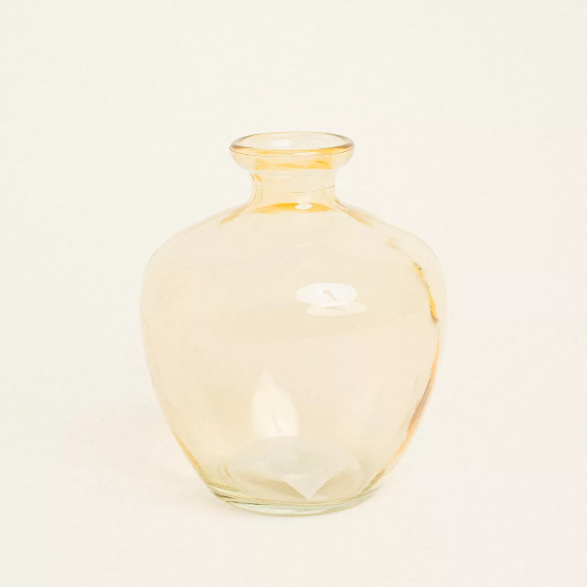 Φωτογραφία προϊόντος: Beauty Home Γυάλινο Βάζο 14 x 16 cm Χρώμα: Κίτρινο