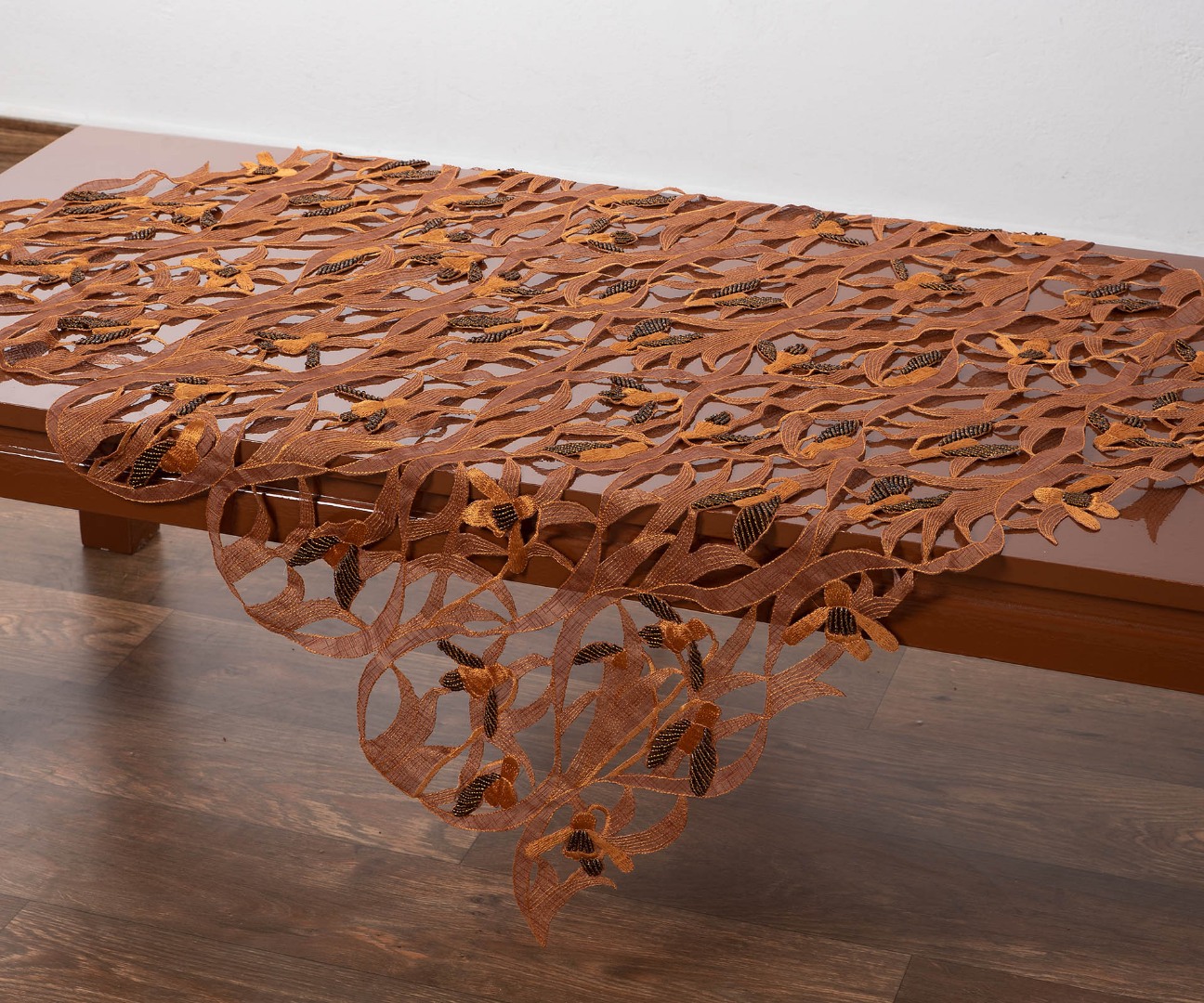 Φωτογραφία προϊόντος: Τραπεζοκαρέ (130cm x 130cm) 7824 Καφέ - SilkFashion