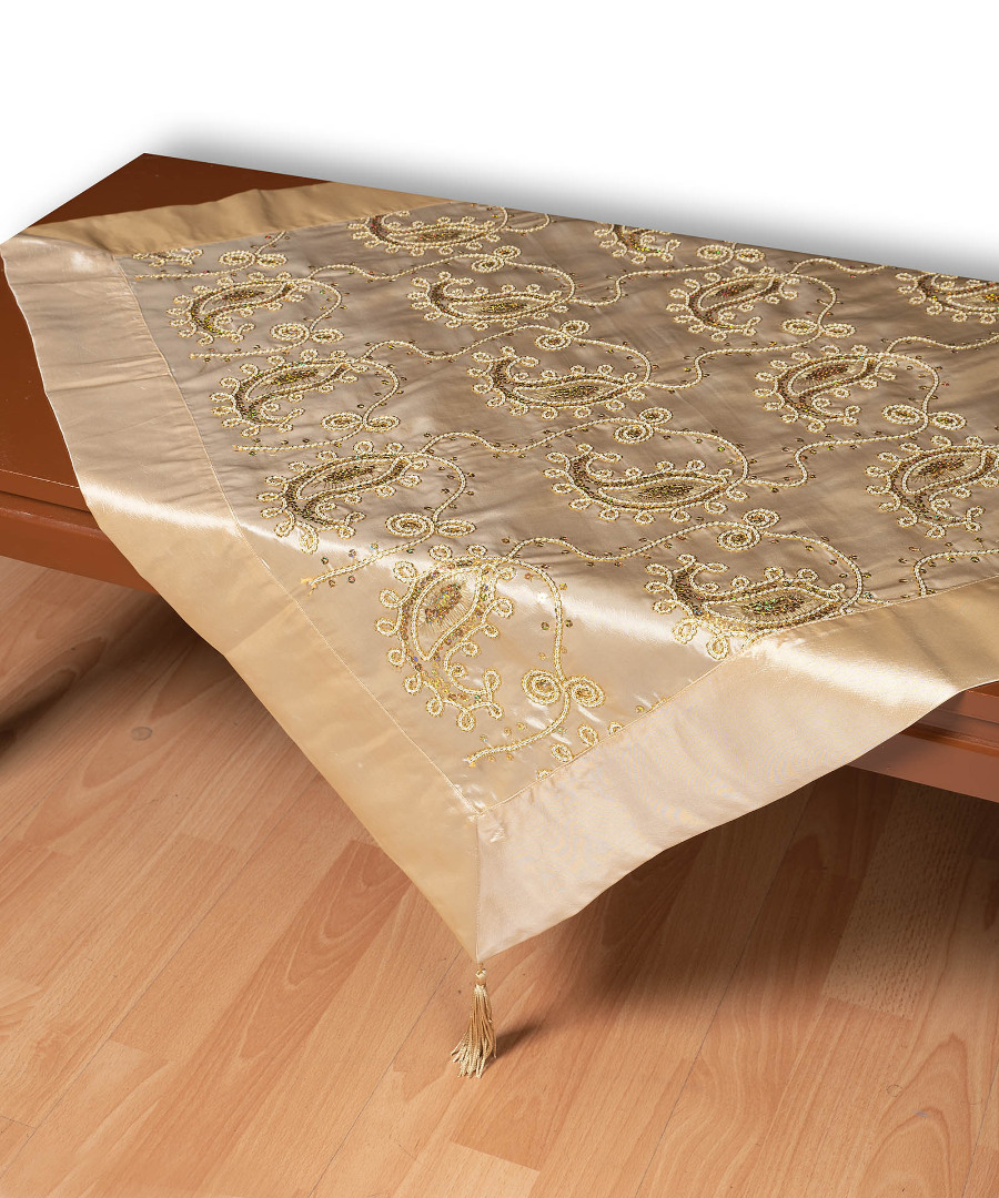 Φωτογραφία προϊόντος: Σατέν καρέ 1028 (85cm x 85cm) χρυσό