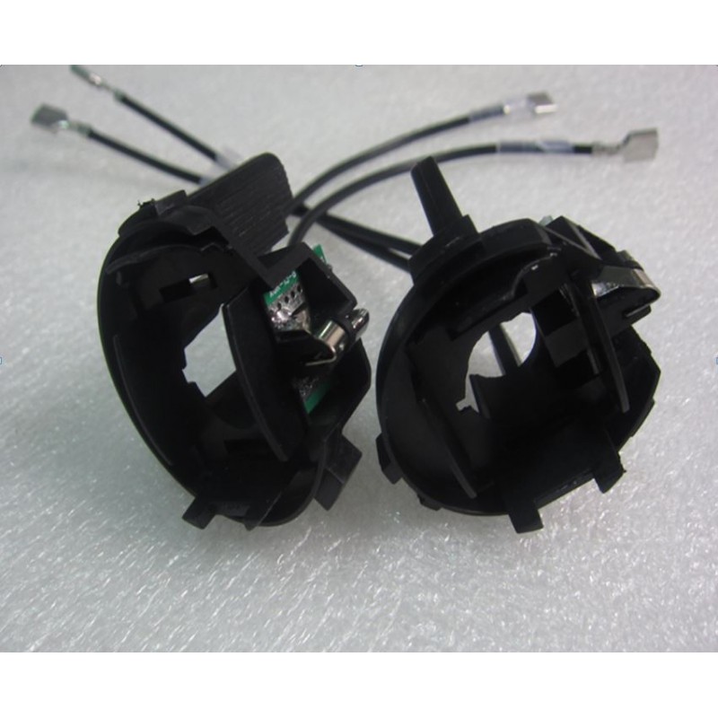Φωτογραφία προϊόντος: M-Tech VW GOLF 7/SCIROCCO 2012+/VW TOURAN 2011+ /MERCEDES SPRINTER 2014+ ΑΝΤΑΠΤΟΡΑΣ ΓΙΑ ΛΑΜΠΑ XENON H7 - 1 ΤΕΜ.