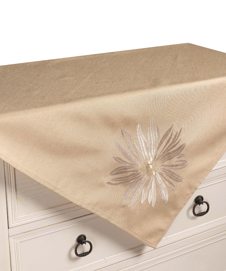 Φωτογραφία προϊόντος: SilkFashion Τραπεζοκαρέ 5227 (130cm x 130cm) μπέζ