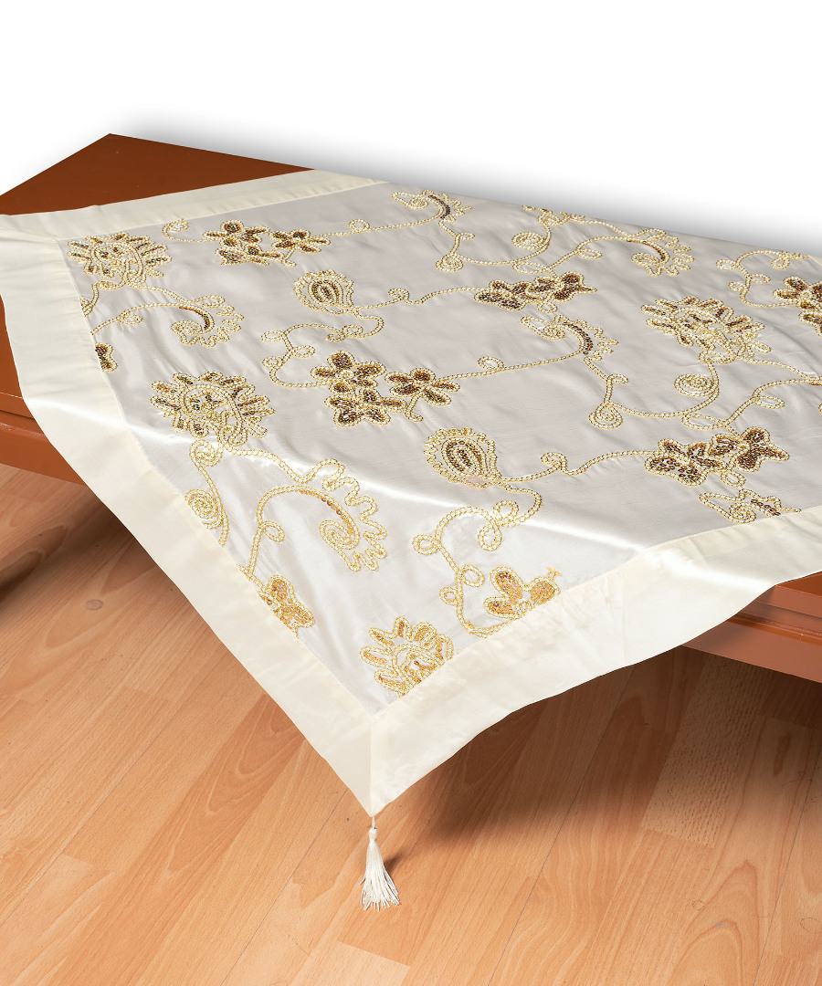 Φωτογραφία προϊόντος: SilkFashion Σατέν τραπεζοκαρέ 7710 (135cm x 135cm) ivory