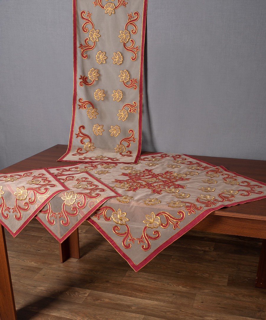 Φωτογραφία προϊόντος: SilkFashion Σετ 4 τεμαχίων (85cm x 85cm, 40cm x 110cm, 2x40cm x 40cm) 60124 μπορντώ