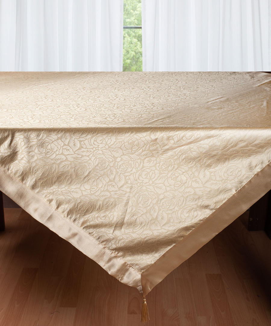 Φωτογραφία προϊόντος: SilkFashion Σατέν καρέ 2009 λουλούδι (80cm x 80cm) χρυσό
