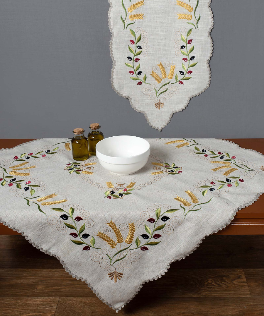 Φωτογραφία προϊόντος: SilkFashion Τραπεζοκαρέ 8014 (135cm x 135cm) Κόκκινο