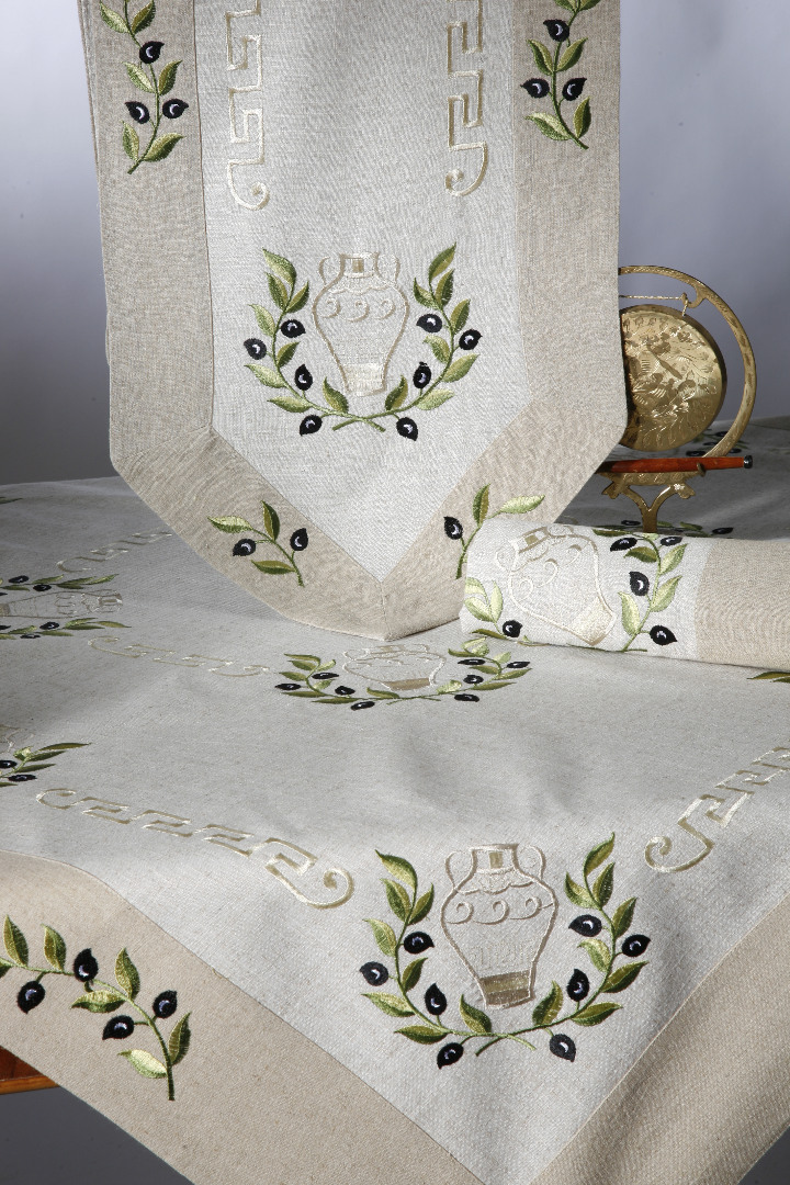 Φωτογραφία προϊόντος: SilkFashion Τραπεζοκαρέ 05 (135cm x 135cm)