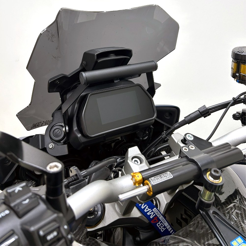 Φωτογραφία προϊόντος: COSMOACCESSORIES ΜΠΑΡΑΚΙ ΣΤΗΡΙΞΗΣ SMARTPHONE/GPS ΓΙΑ YAMAHA TRACER 900 '18-'20 200.3106 | COSMO-ACCESSORIES