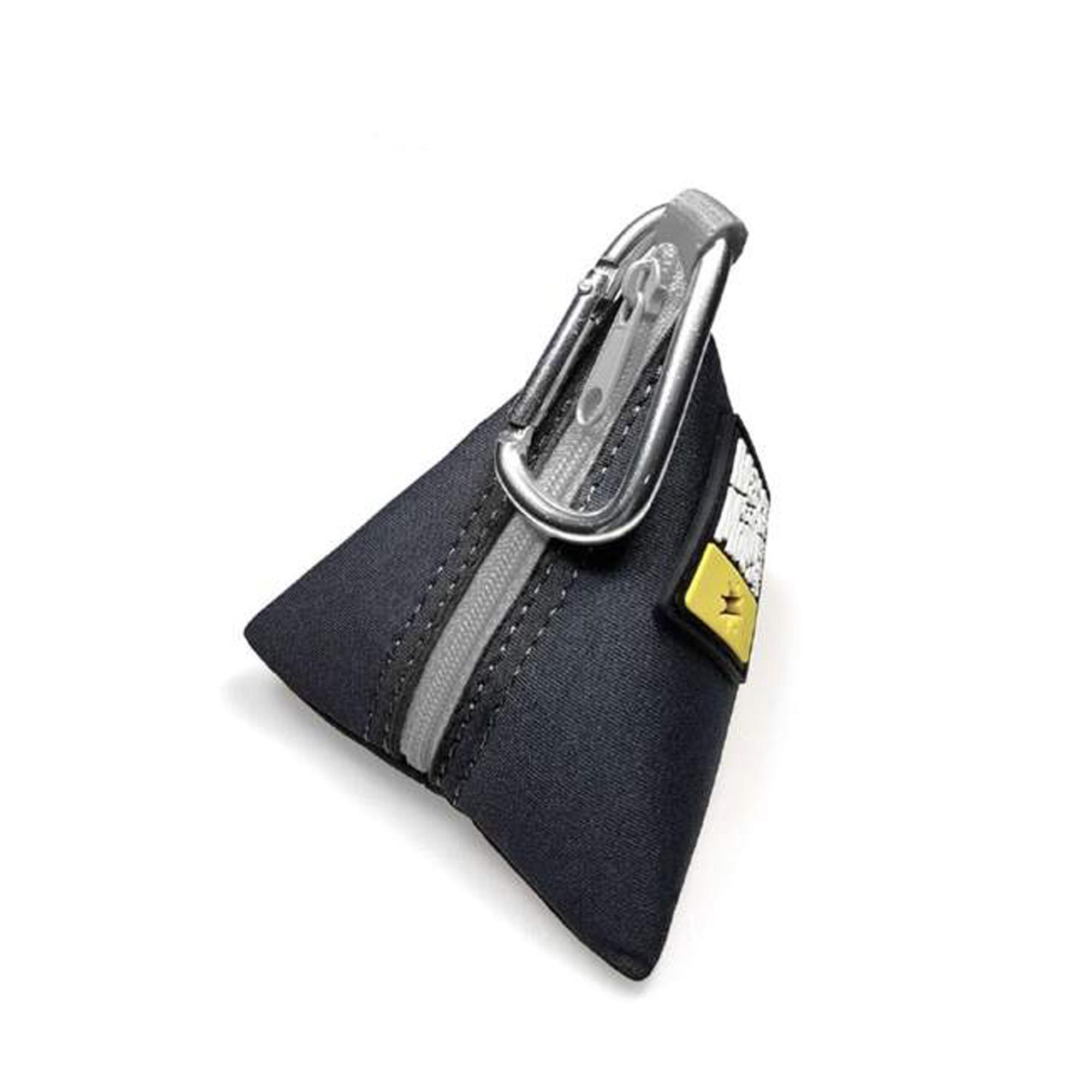 Φωτογραφία προϊόντος: Max &amp; Molly Max + Molly Poo Bag Triangle - Silver