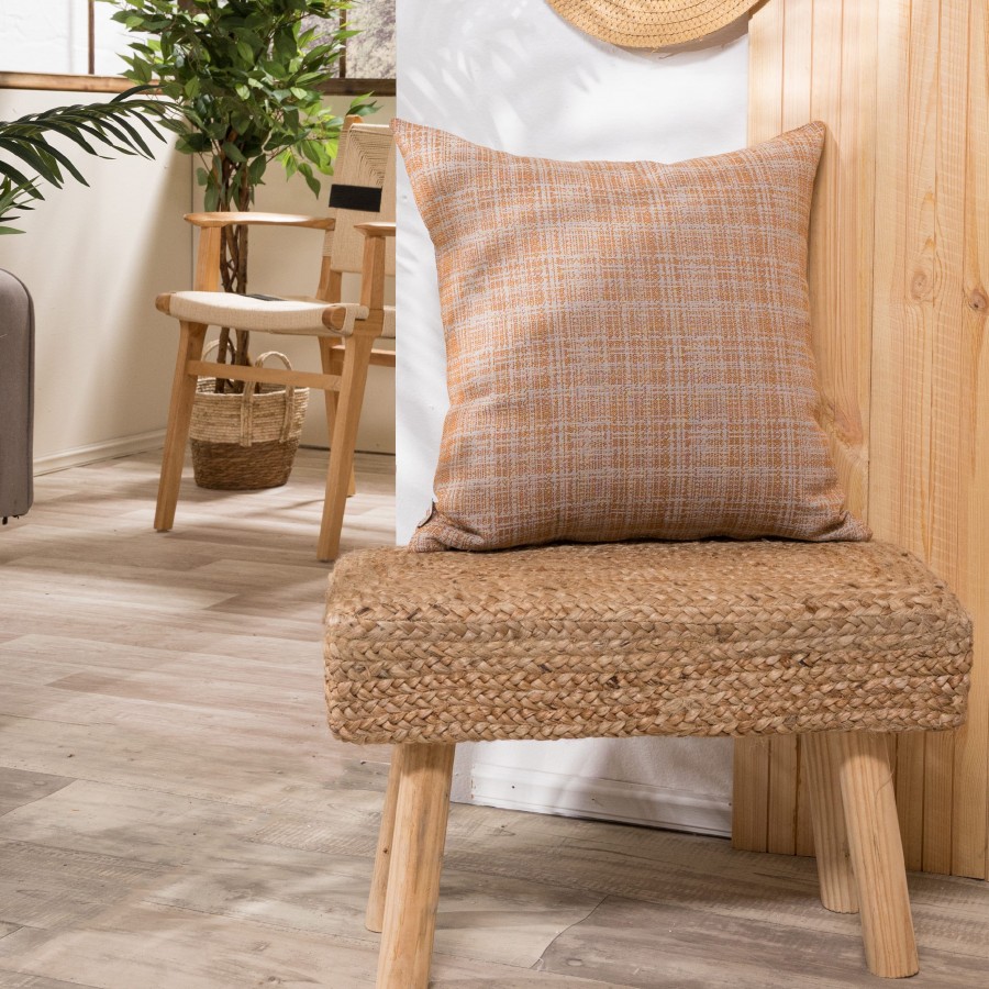 Φωτογραφία προϊόντος: Μαξιλαροθήκη Urbino 15 Teoran 65x65cm δαπέδου