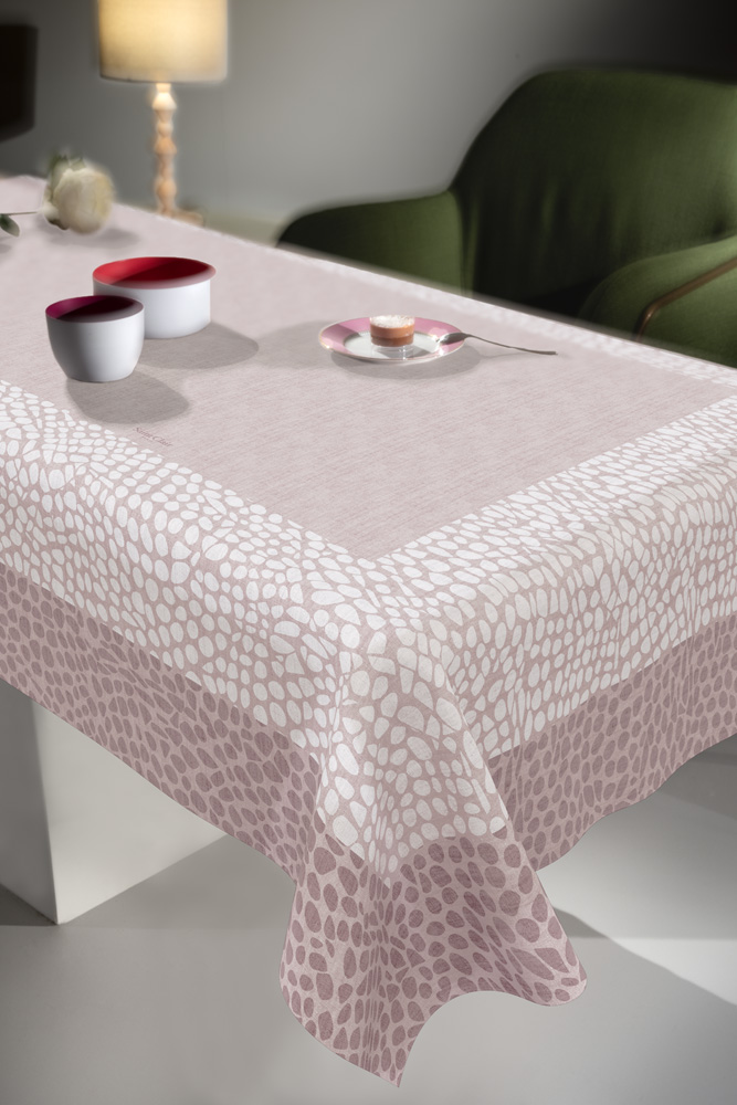 Φωτογραφία προϊόντος: Saint Clair Τραπεζομάντηλο 1047 Dusty Pink