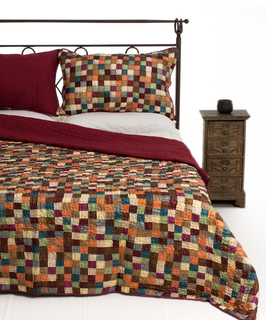 Φωτογραφία προϊόντος: SilkFashion ΚΟΥΒΕΡΛΙ σετ (160cm x 220cm + 1 x 50cm x 70cm) ΣΚΑΚΙ