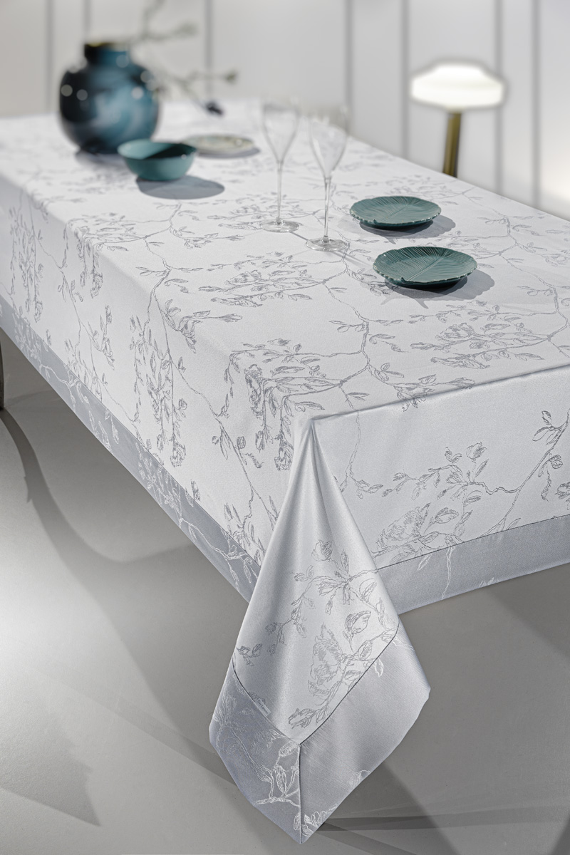 Φωτογραφία προϊόντος: Guy Laroche Τραπεζομάντηλο Country Silver