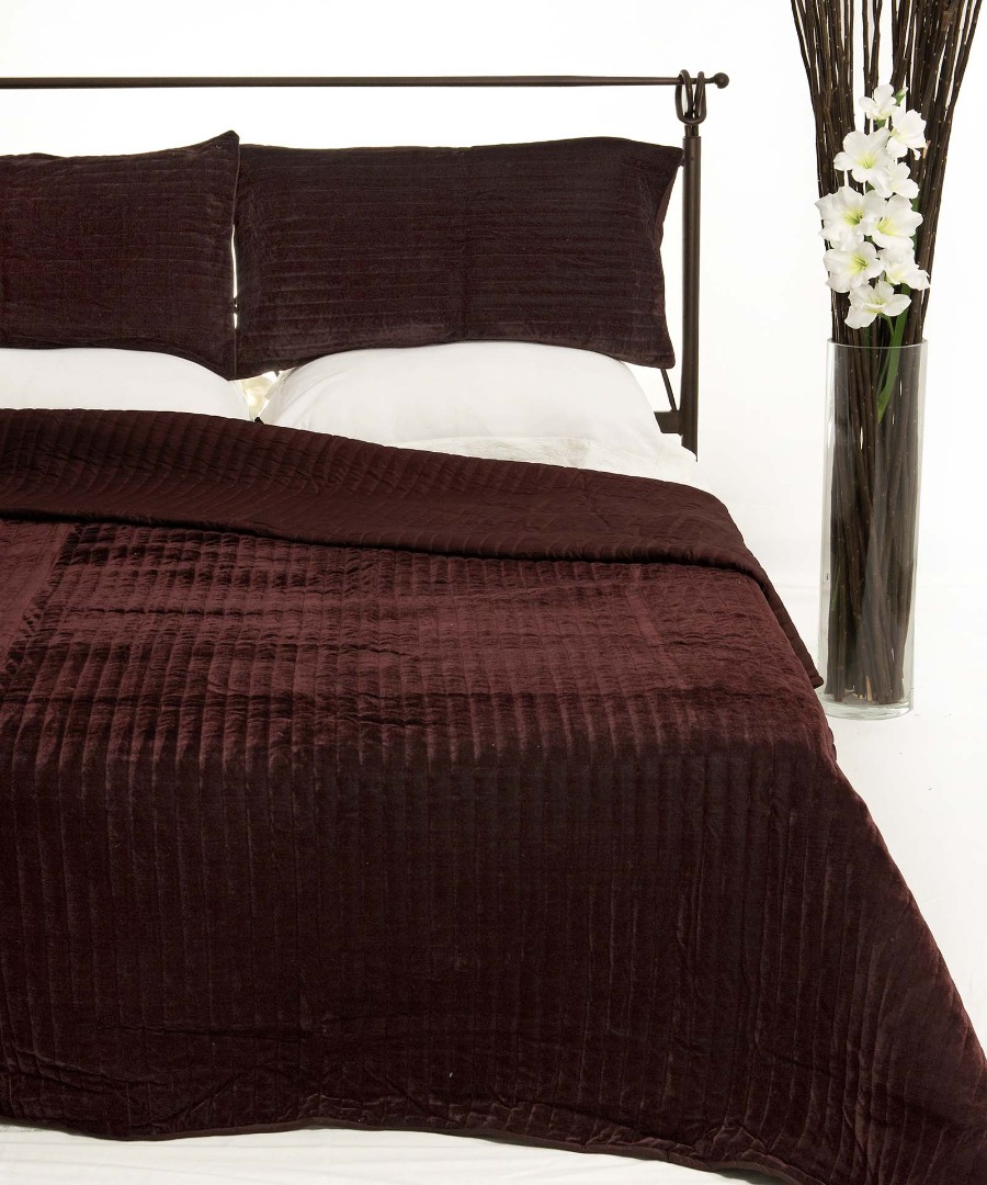 Φωτογραφία προϊόντος: SilkFashion ΚΟΥΒΕΡΛΙ σετ (220cm x 240cm + 2 x 50cm x 70cm) VELVET μελιτζανί