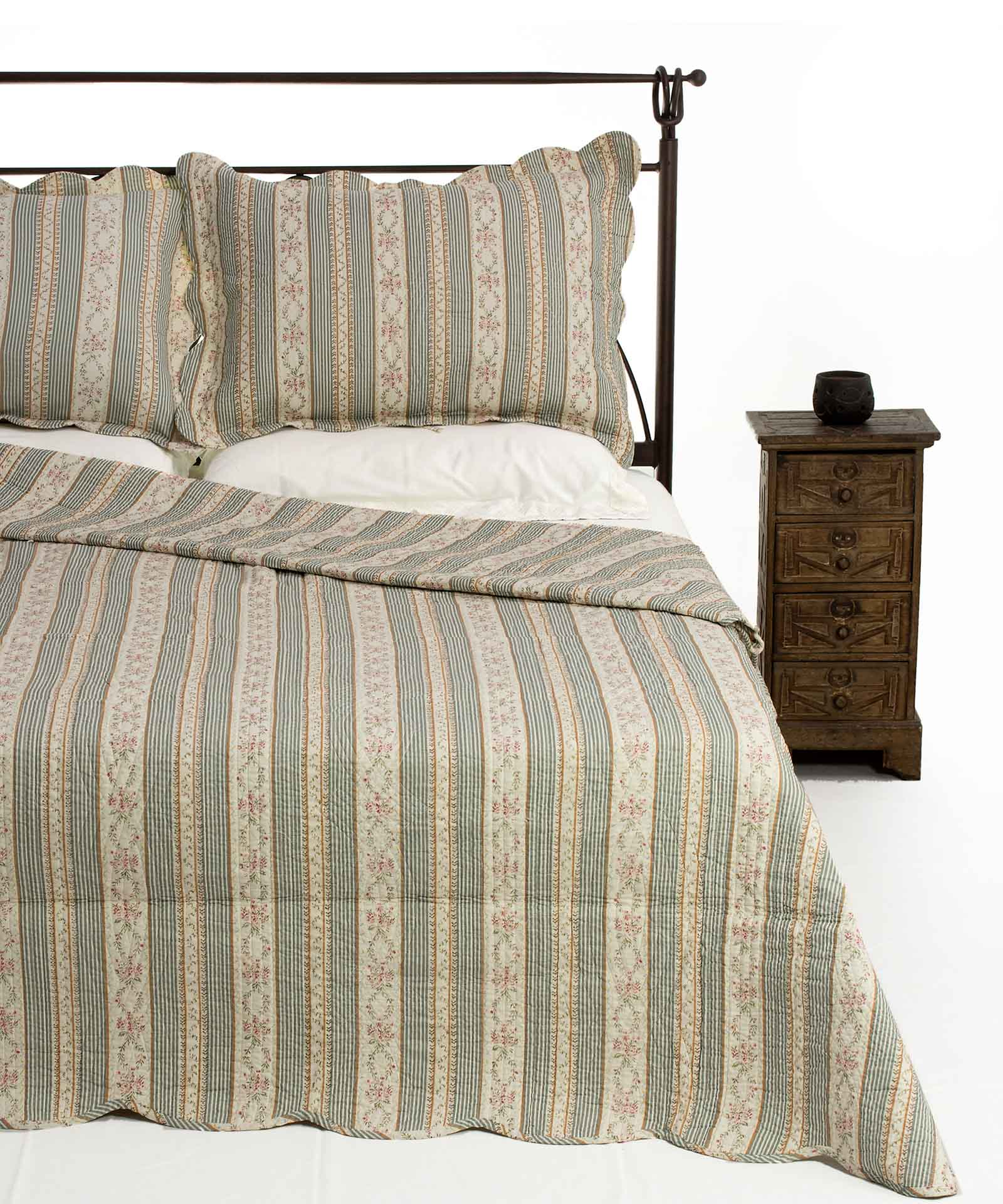 Φωτογραφία προϊόντος: SilkFashion ΚΟΥΒΕΡΛΙ σετ (220cm x 240cm + 2 x 50cm x 70cm) C1