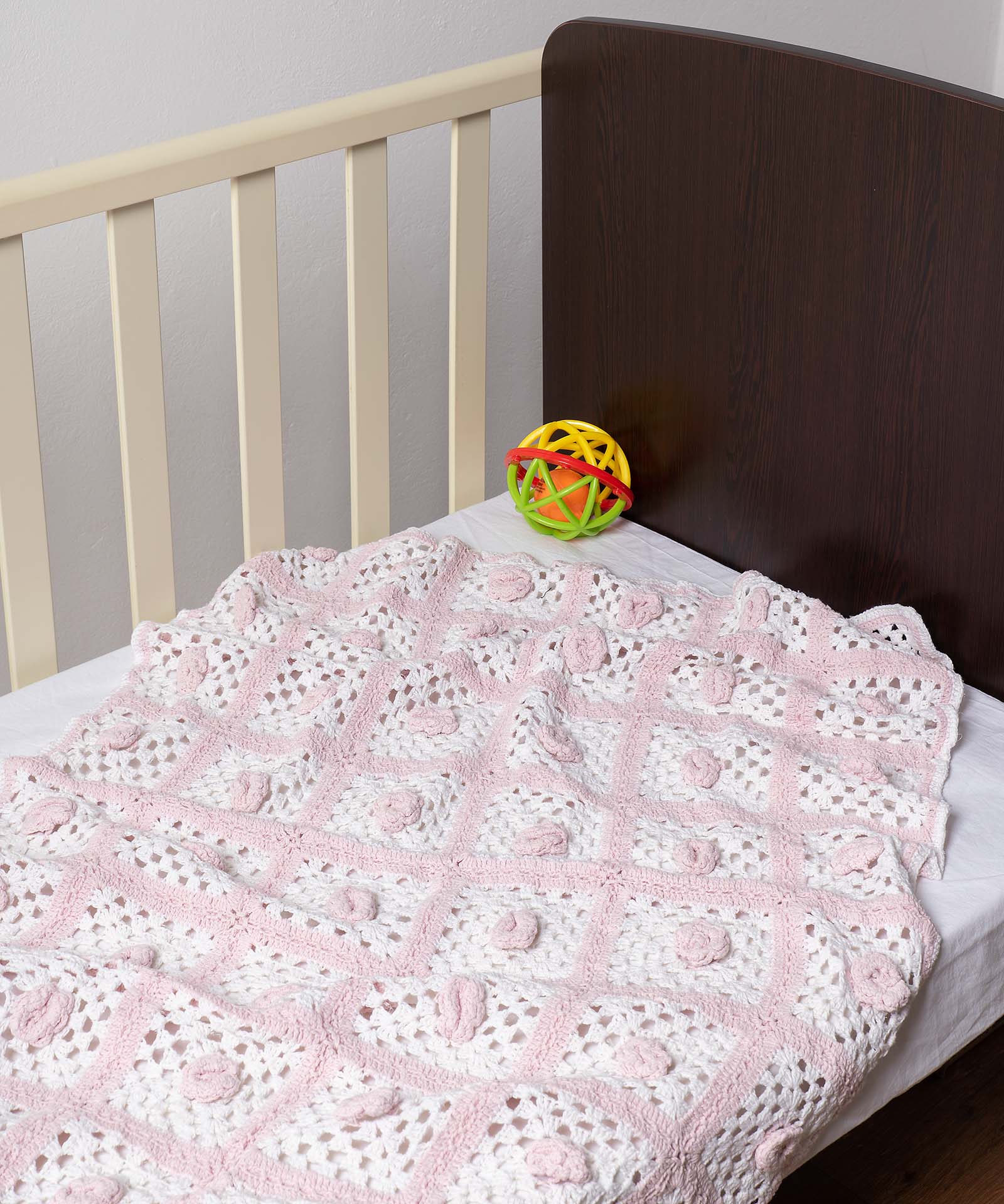 Φωτογραφία προϊόντος: SilkFashion bebe κουβερτάκι (100cm x 150cm ) πλεκτό ροζ/λευκό