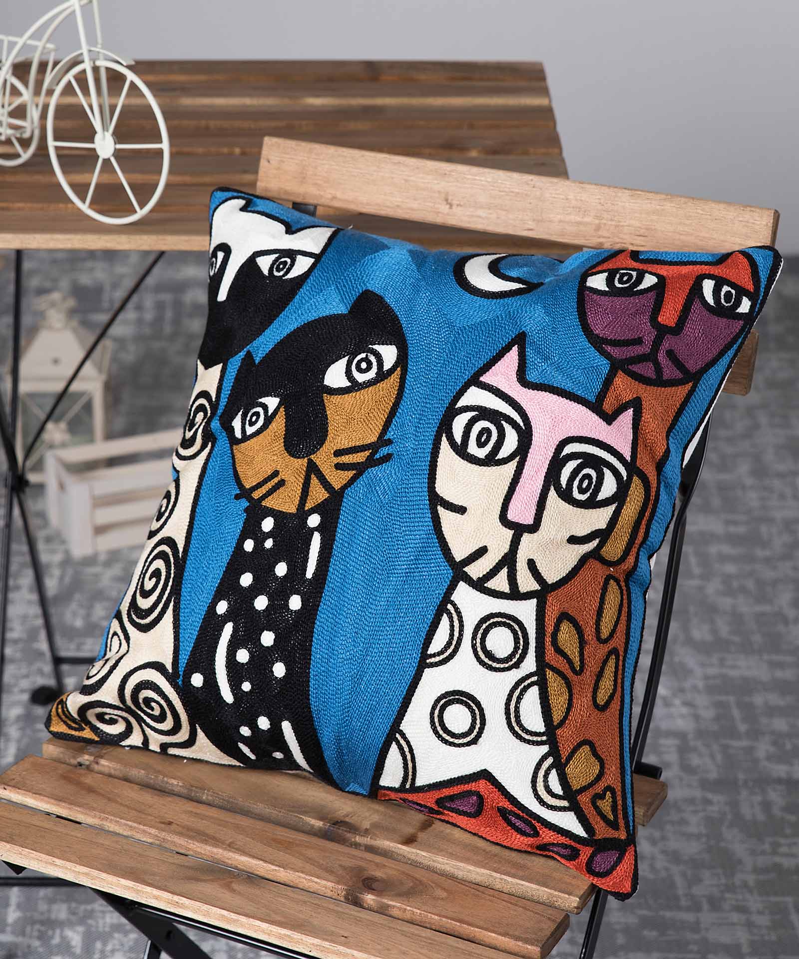 Φωτογραφία προϊόντος: SilkFashion ΜΑΞΙΛΑΡΟΘΗΚΗ (45cm x 45cm) πολύγαζο81