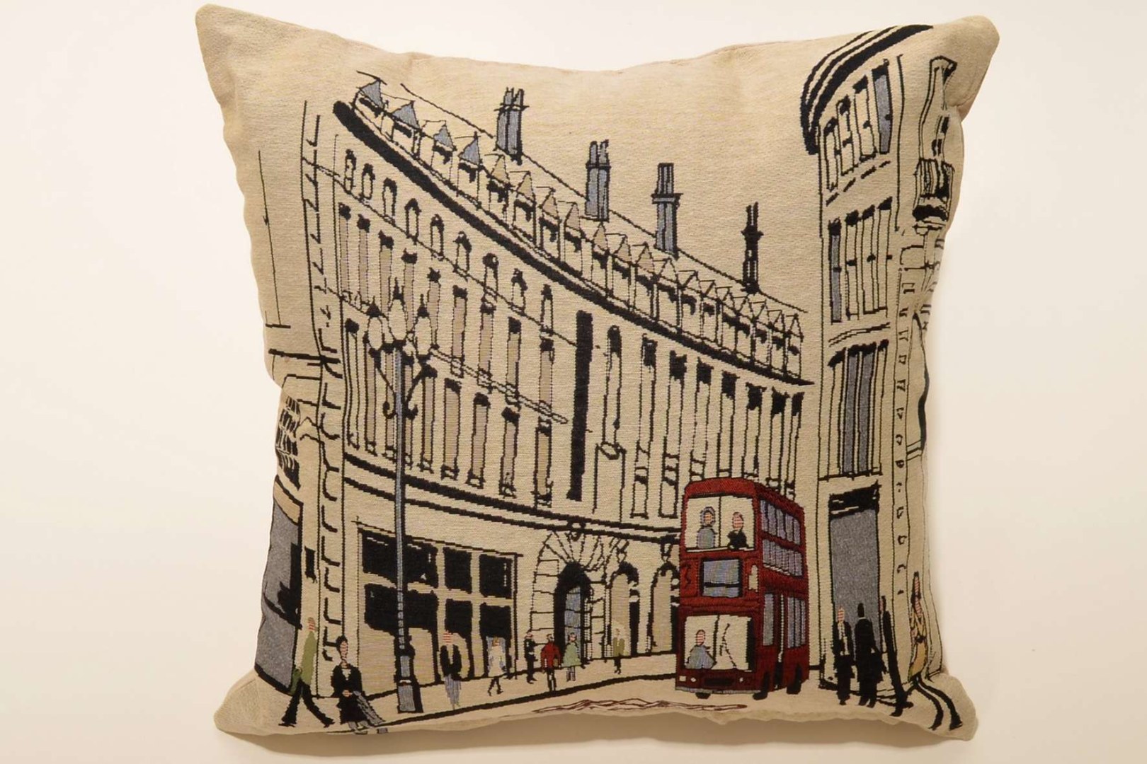Φωτογραφία προϊόντος: SilkFashion ΜΑΞΙΛΑΡΟΘΗΚΗ (45cm x 45cm) LONDON BUS