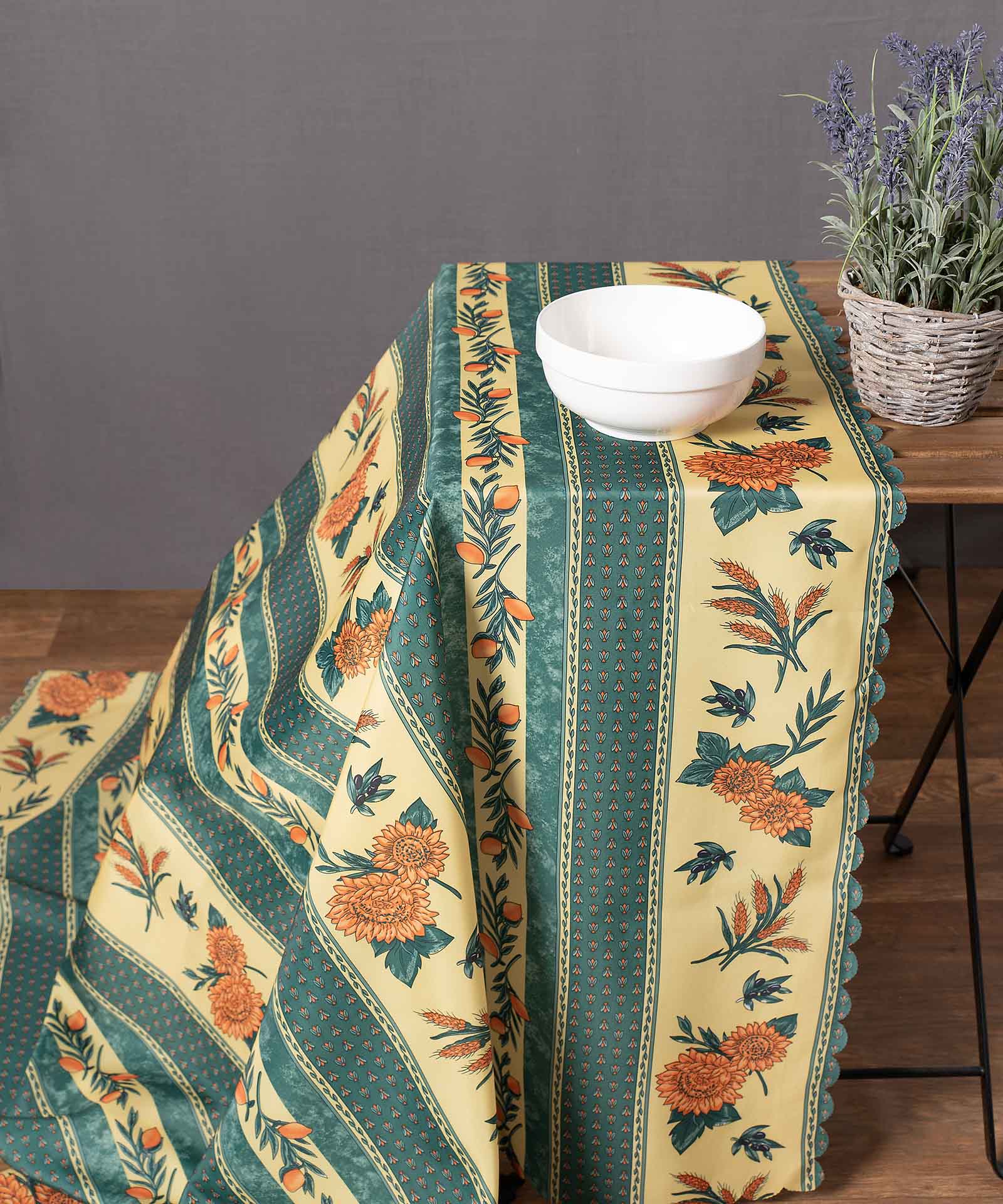 Φωτογραφία προϊόντος: SilkFashion τραπεζομάντηλα (140cm x 180cm) mod4 πράσινο