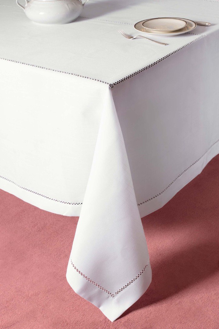 Φωτογραφία προϊόντος: SilkFashion Τραπεζομάντηλα (170cm X 270cm) bg-24