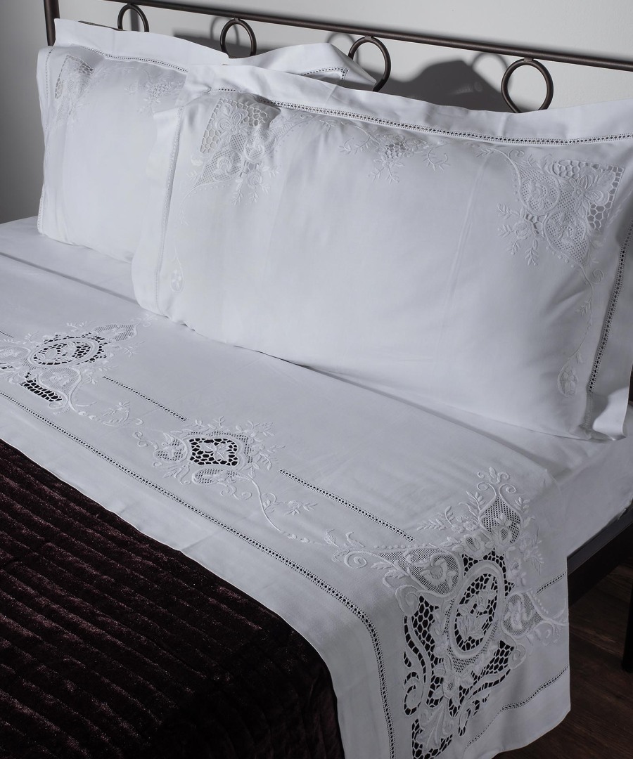 Φωτογραφία προϊόντος: SilkFashion ΧΕΙΡΟΠΟΙΗΤΟ ΚΟΦΤΟ ΣΕΝΤΟΝΙ 2105 ΤΕΣΣΑΡΩΝ ΤΕΜΑΧΙΩΝ (225CM X 270CM) ΛΕΥΚΟ