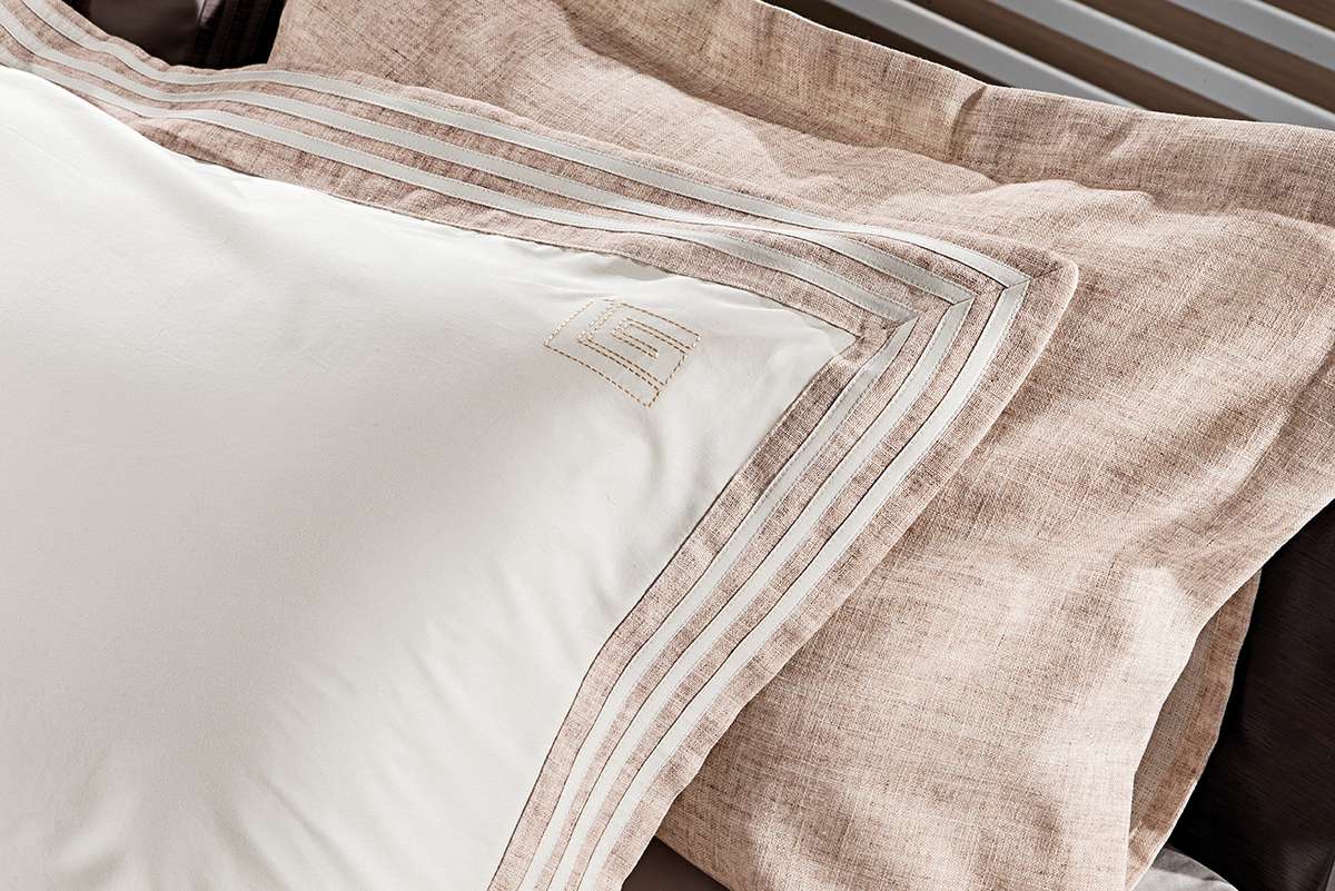 Φωτογραφία προϊόντος: Guy Laroche Μαξιλαροθήκες Oxford Linen Old Pink