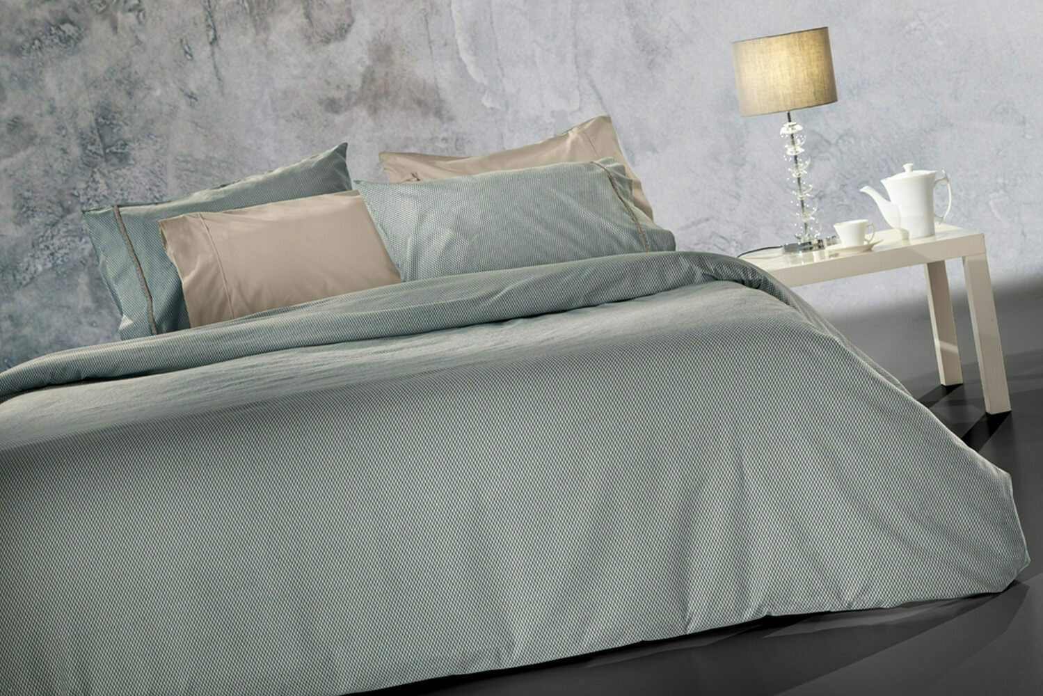 Φωτογραφία προϊόντος: GUY LAROCHE ΣΕΤ 3 TMX ΣΕΝΤΟΝΙ MONO RYTHMOS FLANNEL 170X265