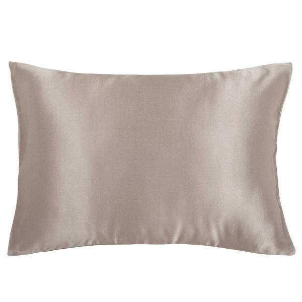 Φωτογραφία προϊόντος: G.P.C. POLO ΜΑΞΙΛΑΡΟΘΗΚΗ SILK ESSENTIAL 2383 GREY 50X70