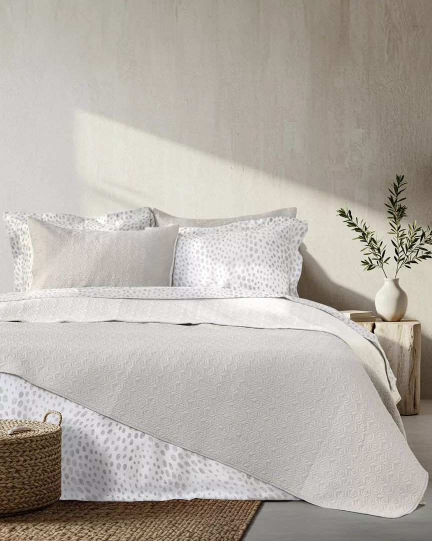 Φωτογραφία προϊόντος: Nima Home Κουβερλί Orion - Sand Beige / Light Beige Μπεζ, Εκρού Μονό 160x240