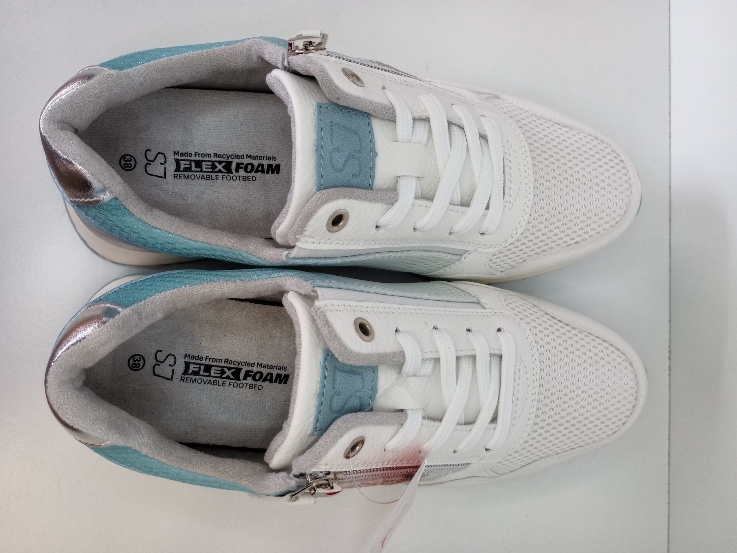 Φωτογραφία προϊόντος: Safety Jogger sneakers λευκό με γαλάζιες λεπτομέρειες