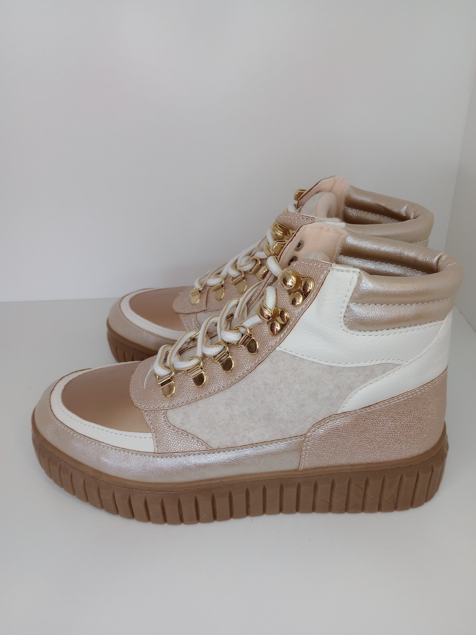 Φωτογραφία προϊόντος: SAFETY JOGGER Καφέ Μποτάκι Κωδ. 601928