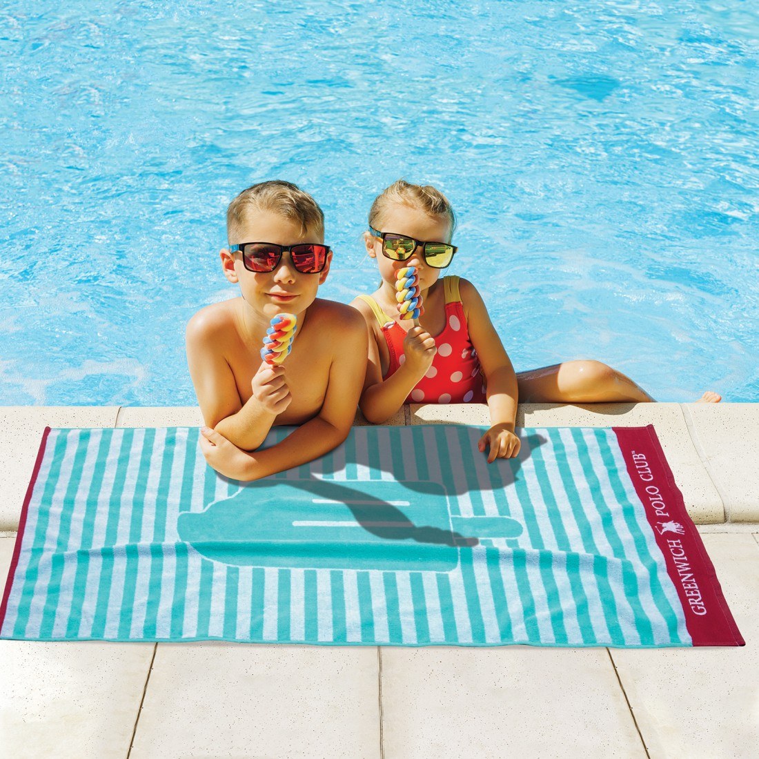 Φωτογραφία προϊόντος: Πετσέτα Θαλάσσης Greenwich Polo Club 70x140 3891 Κόκκινο- Λευκό- Τουρκουάζ