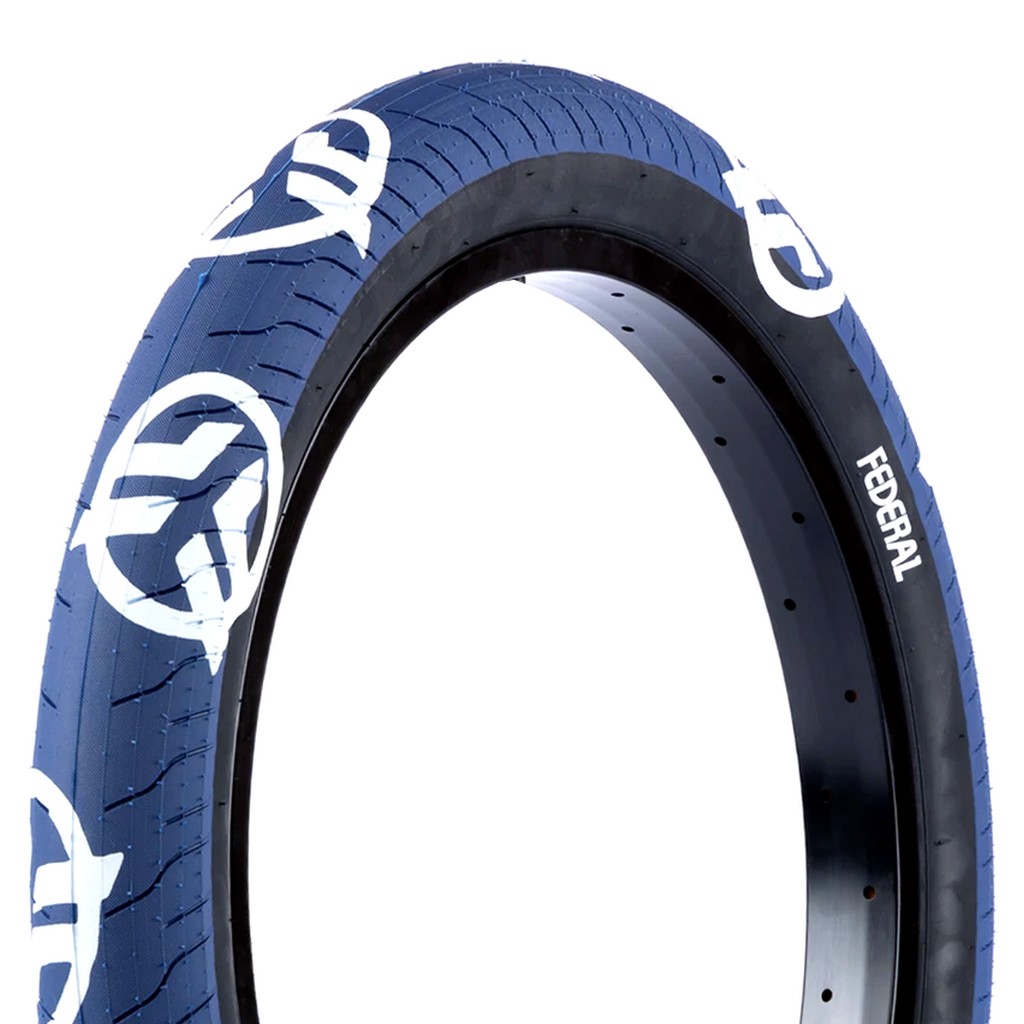 Φωτογραφία προϊόντος: Federal Command Tire (blue/white logos)