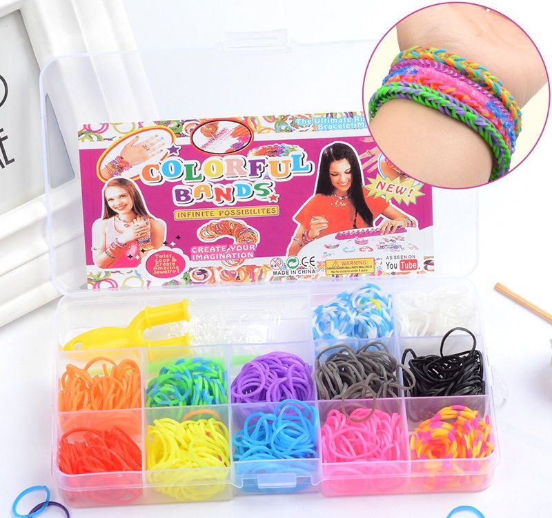 Φωτογραφία προϊόντος: Blue Toys Σετ Ομορφιάς Loom Bands Σε Θήκη (MKN832980)