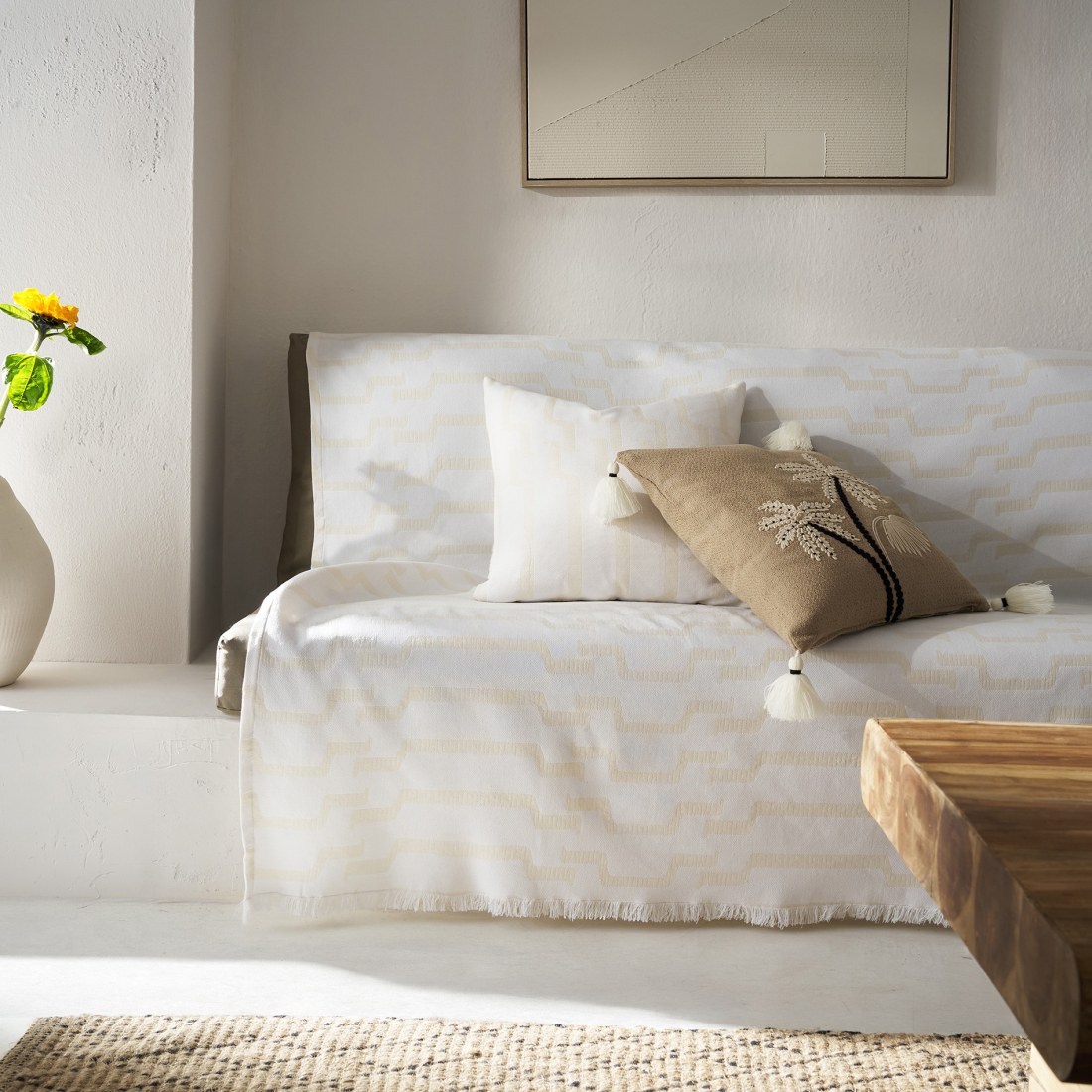 Φωτογραφία προϊόντος: Ριχτάρι Τριθέσιου Gofis Home Clover Polar White 20-07-558-3/16 180x310