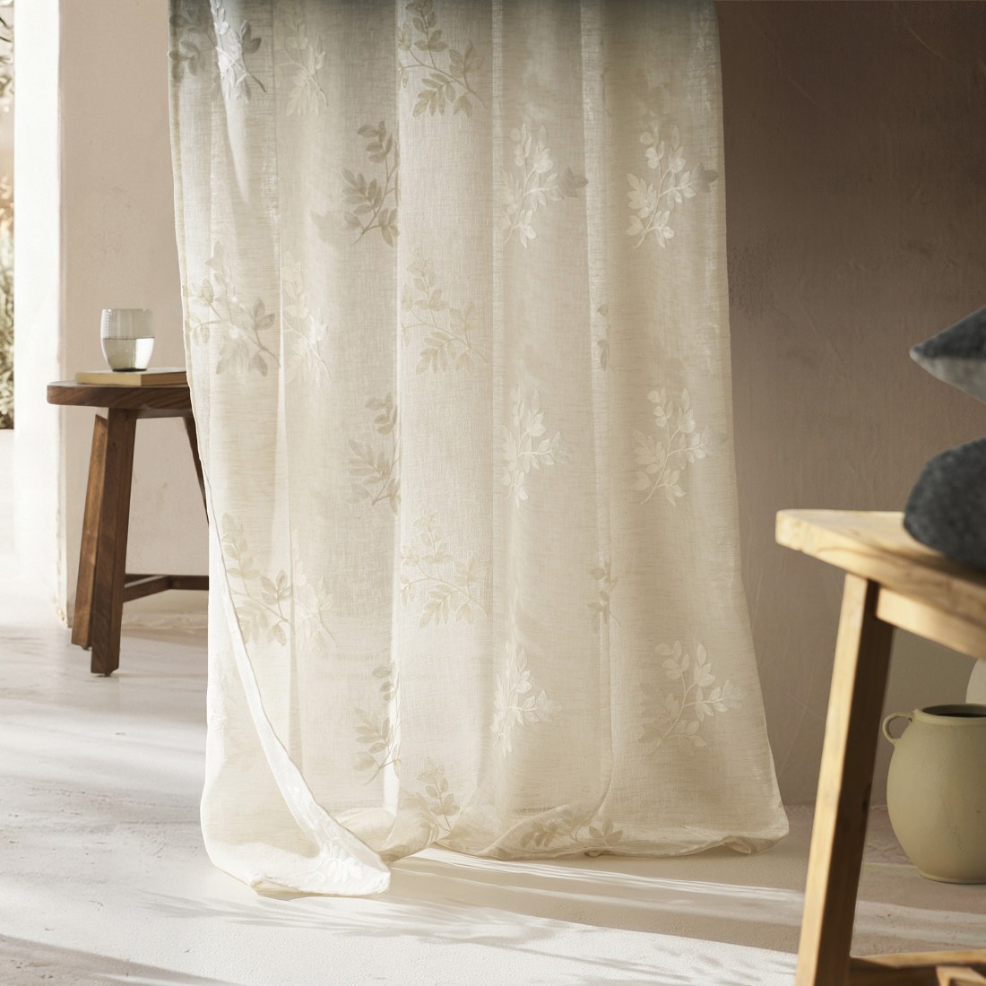 Φωτογραφία προϊόντος: Κουρτίνα με Τρουκς Gofis Home Leaf Beige Aw24 10-04-532-11/06 140x295