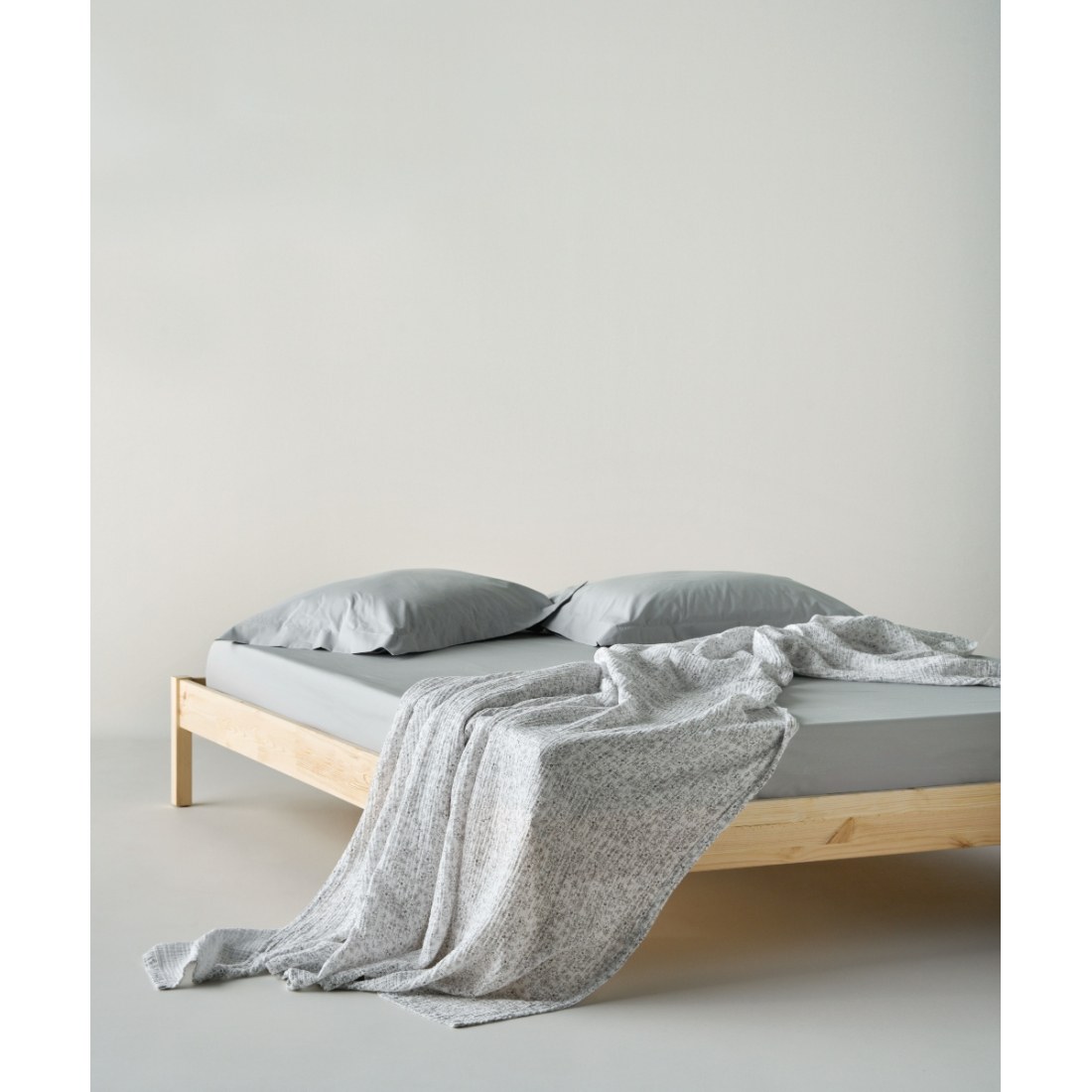 Φωτογραφία προϊόντος: Κουβέρτα Μονή Kentia Evanthia 22 White-Grey 160x240
