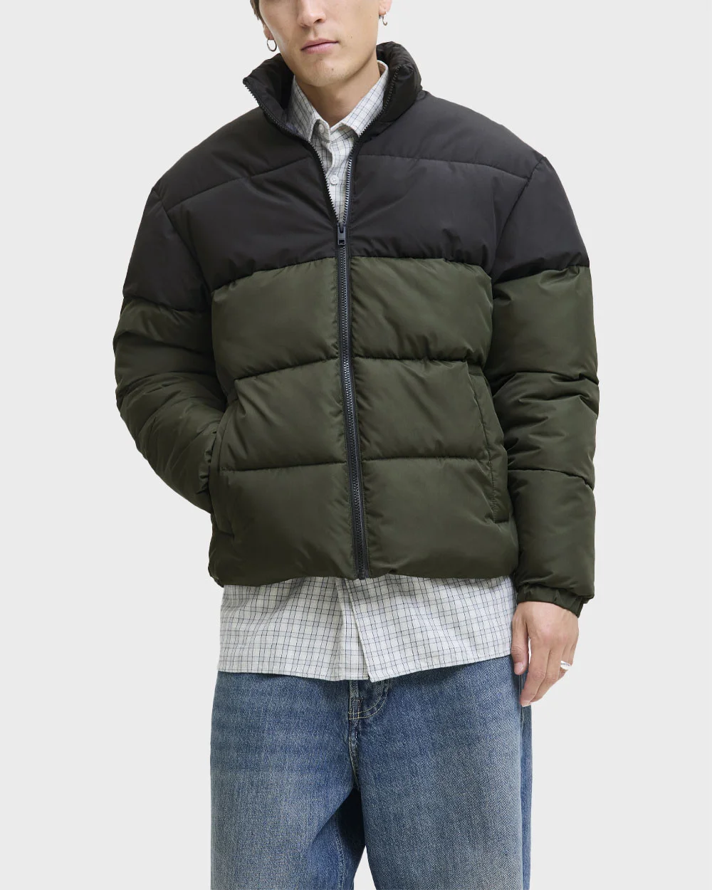 Φωτογραφία προϊόντος: JACK & JONES MAZE ΑΝΔΡΙΚΟ ΜΠΟΥΦΑΝ PUFFER - 12279686 ΛΑΔΙ