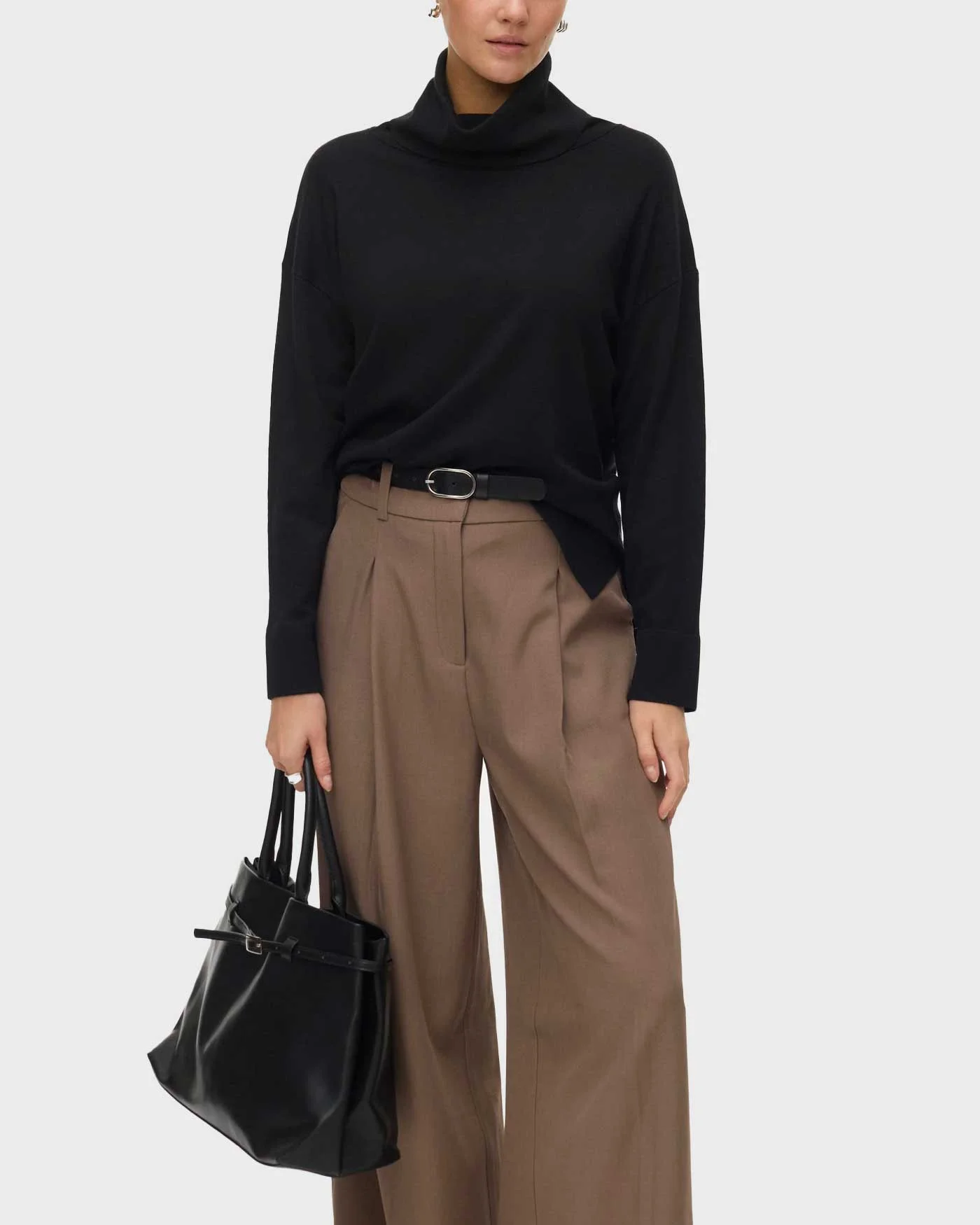 Φωτογραφία προϊόντος: VERO MODA SILJE ΓΥΝΑΙΚΕΙΟ ΠΟΥΛΟΒΕΡ - 10332486 ΜΑΥΡΟ