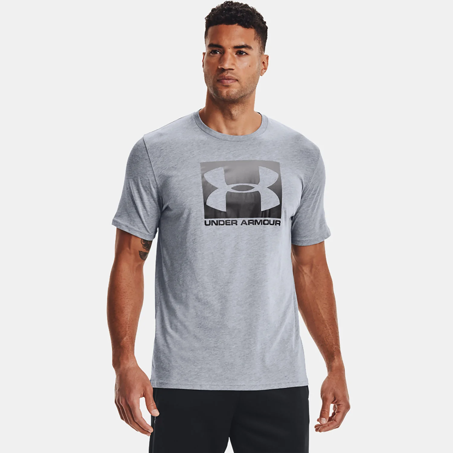 Φωτογραφία προϊόντος: UNDER ARMOUR BOXED SPORTSTYLE SS - 1329581-035