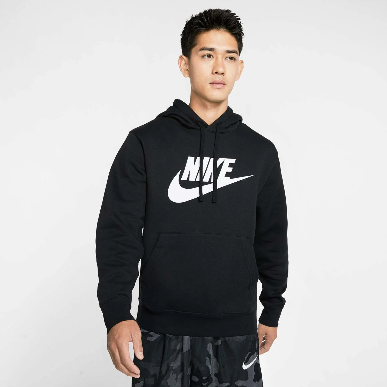Φωτογραφία προϊόντος: NIKE SPORTSWEAR CLUB PULLOVER HOODIE ΜΑΥΡΟ
