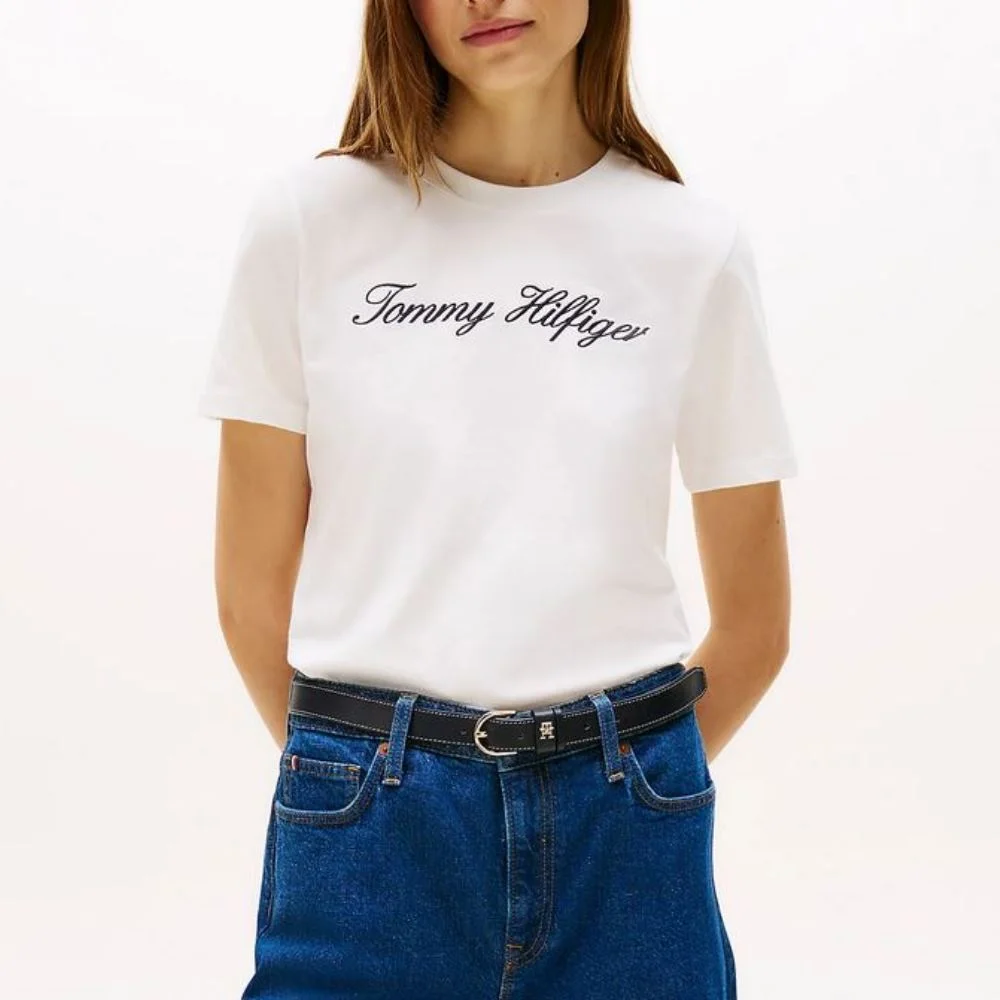 Φωτογραφία προϊόντος: TOMMY HILFIGER WOMAN S NOS SCRIPT REGULAR C-NK SS NOS ECRU