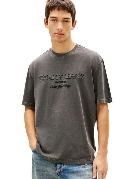 Φωτογραφία προϊόντος: Tommy Jeans ανδρικό βαμβακερό regular t-shirt μαύρο DM0DM22545-BDS