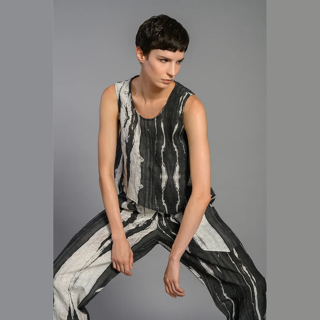 Φωτογραφία προϊόντος: Lotus Eaters Sleeveless Top MIKRON Off White - Black