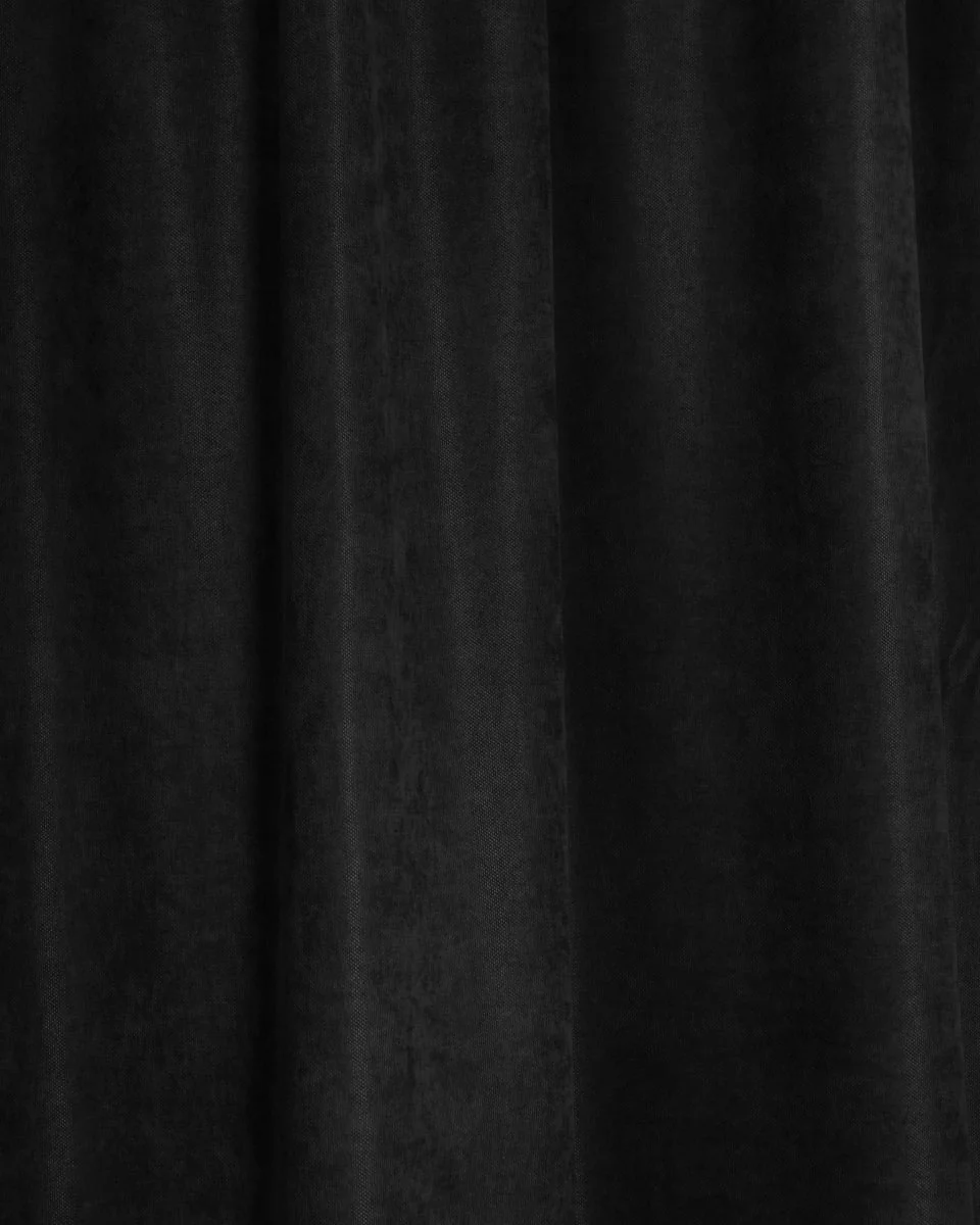 Φωτογραφία προϊόντος: Pennie Μονόχρωμο Βελούδινο Ύφασμα Velvet Suede Φ300cm σε 4 Αποχρώσεις Μαύρο